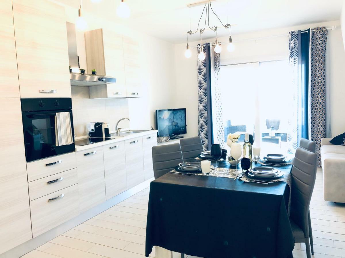 瓦雷多利亚Il Tramonto Luxury House公寓 外观 照片